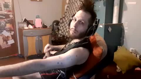 Snapshot of dogwithamohawk chatting on January 30, 2025, 2:15 pm dogwithamohawk online show from January 30, 2025, 2:15 pm