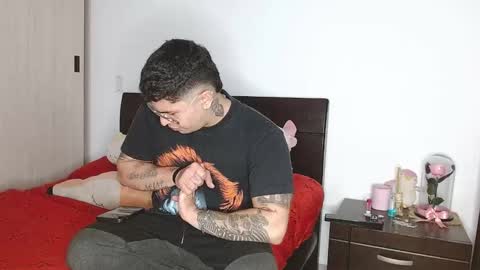 Auro and Santiago online show from February 13, 2025, 3:07 am