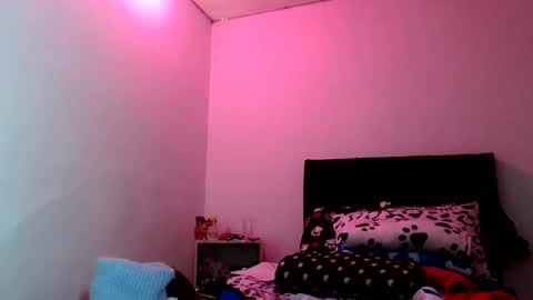 Snapshot of doll_sary chatting on December 27, 2024, 6:10 pm Catherine XXX online show from December 27, 2024, 6:10 pm