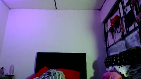 Snapshot of doll_sary chatting on January 4, 2025, 5:48 am Catherine XXX online show from January 4, 2025, 5:48 am