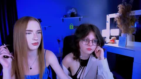 Snapshot of doll_vey chatting on September 29, 2025, 7:51 pm doll_vey online show from September 29, 2025, 7:51 pm
