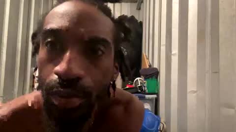 Snapshot of dollar_9xxx chatting on December 8, 2024, 6:50 pm DollArs 9xxDx online show from December 8, 2024, 6:50 pm