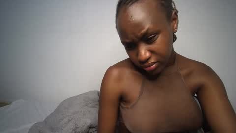 dollberry online show from January 15, 2025, 8:58 pm