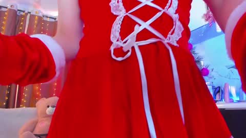 Snapshot of dollyiaa chatting on December 27, 2024, 9:50 am Dollya online show from December 27, 2024, 9:50 am