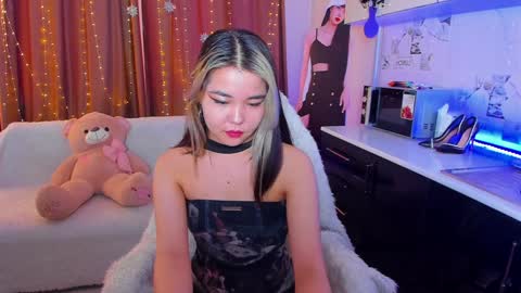 Snapshot of dollyiaa chatting on January 24, 2025, 9:28 am Dollya online show from January 24, 2025, 9:28 am