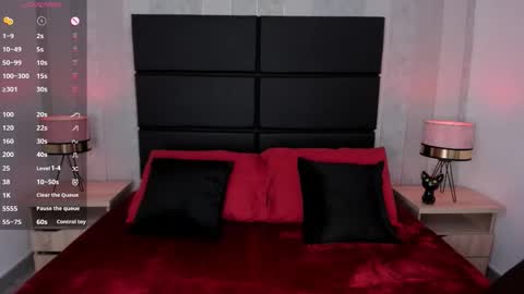 Dolly online show from September 16, 2025, 8:32 pm