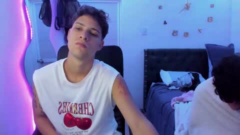 Snapshot of domi_master chatting on January 4, 2025, 8:59 pm MASTER online show from January 4, 2025, 8:59 pm