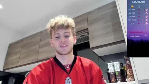 Alex...  online show from September 24, 2025, 1:14 pm