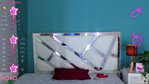 Dominic online show from December 31, 2024, 1:52 pm