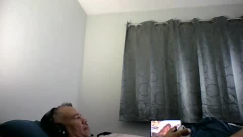 Snapshot of dominicanorico chatting on December 2, 2024, 2:31 am luis online show from December 2, 2024, 2:31 am