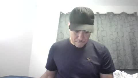 Snapshot of dominicanorico chatting on December 28, 2024, 5:23 am luis online show from December 28, 2024, 5:23 am