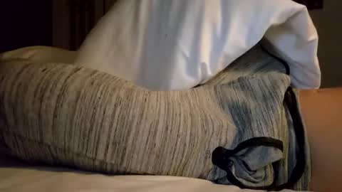 Snapshot of domse999 chatting on October 1, 2025, 10:49 pm domse999 online show from October 1, 2025, 10:49 pm