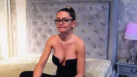 Donna online show from December 30, 2024, 1:04 am