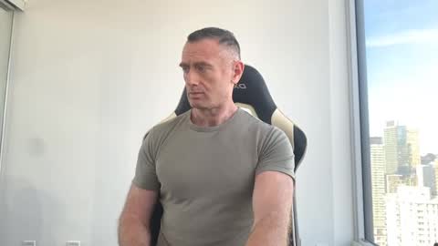 Donny online show from October 10, 2025, 1:10 pm