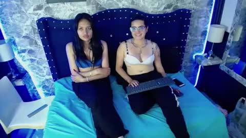 Snapshot of doouble_sin chatting on October 16, 2025, 11:17 pm doouble_sin online show from October 16, 2025, 11:17 pm