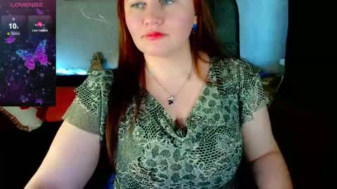 Snapshot of doraross chatting on September 25, 2025, 1:59 pm Dora online show from September 25, 2025, 1:59 pm