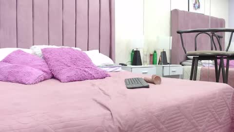 Snapshot of dorettaacreman chatting on September 20, 2025, 1:01 pm Anny online show from September 20, 2025, 1:01 pm