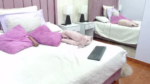 Snapshot of dorettaacreman chatting on October 31, 2025, 1:23 pm Anny online show from October 31, 2025, 1:23 pm