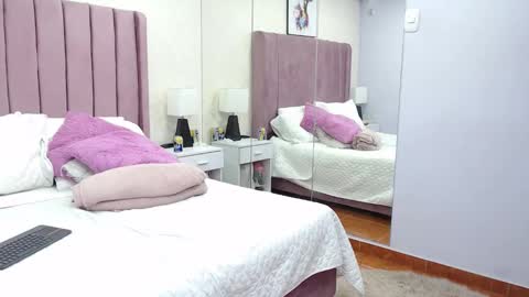 Snapshot of dorettaacreman chatting on November 26, 2025, 1:23 pm Anny online show from November 26, 2025, 1:23 pm