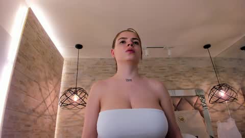  DOROTHY online show from February 14, 2025, 12:41 am