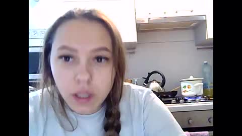 Snapshot of dorrie_ann chatting on December 10, 2024, 7:37 am Dorrie Ann online show from December 10, 2024, 7:37 am