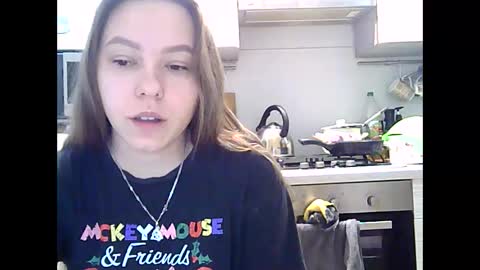 Snapshot of dorrie_ann chatting on January 4, 2025, 5:37 am Dorrie Ann online show from January 4, 2025, 5:37 am