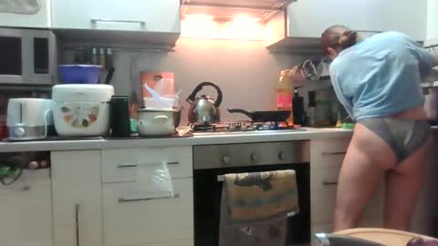 Snapshot of dorrie_ann chatting on February 1, 2025, 5:39 am Dorrie Ann online show from February 1, 2025, 5:39 am