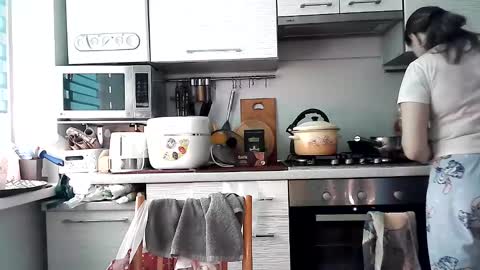 Snapshot of dorrie_ann chatting on February 8, 2025, 1:22 pm Dorrie Ann online show from February 8, 2025, 1:22 pm