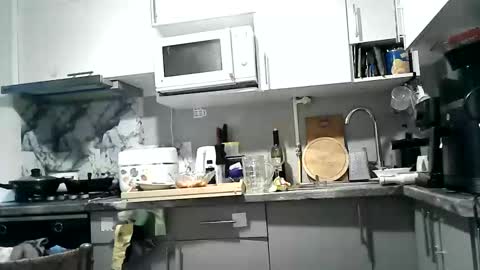 Snapshot of dorrie_ann chatting on November 16, 2025, 5:13 am Dorrie Ann online show from November 16, 2025, 5:13 am