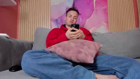 doublepleasure69_ online show from November 6, 2025, 6:14 am