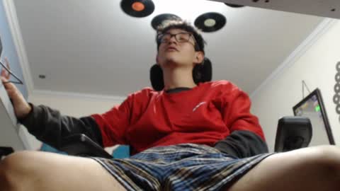 douglas_drake online show from January 31, 2025, 5:09 am