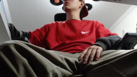 douglas_drake online show from February 1, 2025, 2:47 am