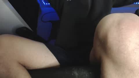 douglas_drake online show from October 8, 2025, 3:26 am