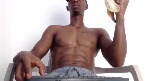 Drake 23 online show from September 12, 2025, 1:11 pm