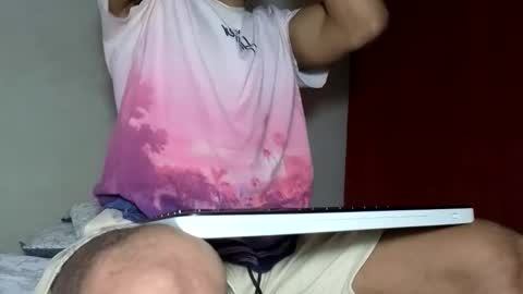 Snapshot of drakesonxx chatting on September 22, 2025, 10:39 am Andrs  Independent Model online show from September 22, 2025, 10:39 am