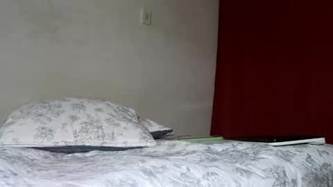 Snapshot of drakesonxx chatting on September 26, 2025, 10:19 am Andrs  Independent Model online show from September 26, 2025, 10:19 am