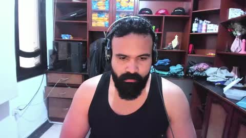 Snapshot of drako_argenti_ chatting on January 12, 2025, 8:14 pm Drako online show from January 12, 2025, 8:14 pm