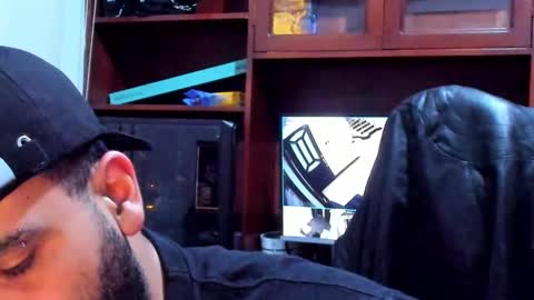 Snapshot of drako_argenti_ chatting on January 28, 2025, 6:38 am Drako online show from January 28, 2025, 6:38 am