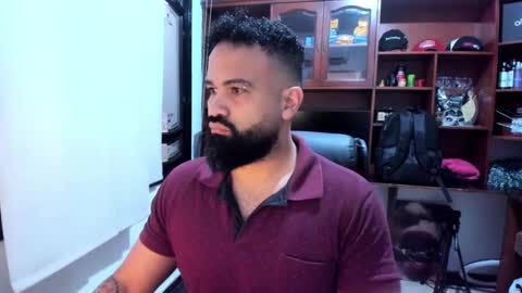 Snapshot of drako_argenti_ chatting on February 1, 2025, 12:47 pm Drako online show from February 1, 2025, 12:47 pm