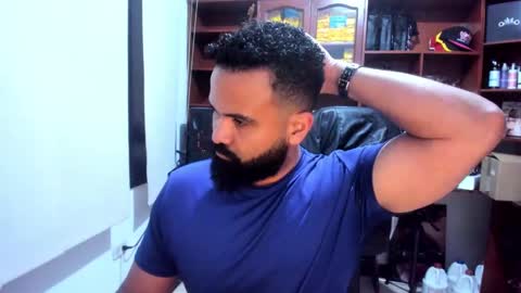 Snapshot of drako_argenti_ chatting on March 5, 2025, 8:10 am Drako online show from March 5, 2025, 8:10 am