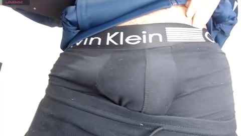 Snapshot of drako_monstercock chatting on October 25, 2025, 11:29 am drako_monstercock online show from October 25, 2025, 11:29 am