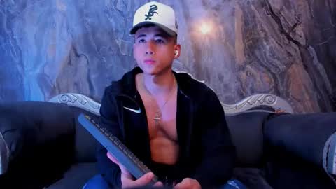 Draven online show from September 19, 2025, 1:51 am