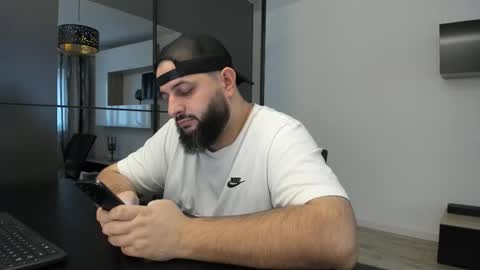 Snapshot of dravenpeak chatting on November 19, 2025, 12:05 pm DravenPeak online show from November 19, 2025, 12:05 pm