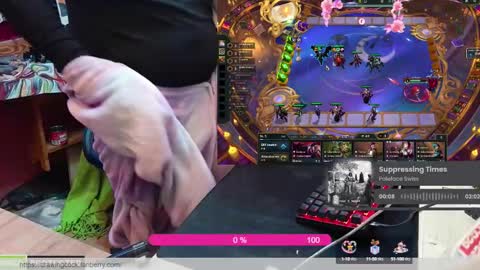 Snapshot of drawingcock chatting on February 20, 2025, 7:19 pm drawingcock online show from February 20, 2025, 7:19 pm