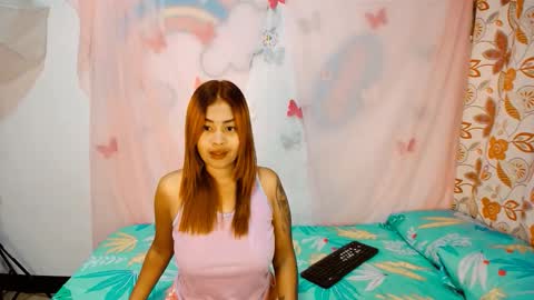 Snapshot of dream__girls69944 chatting on October 1, 2025, 8:53 am sharon online show from October 1, 2025, 8:53 am