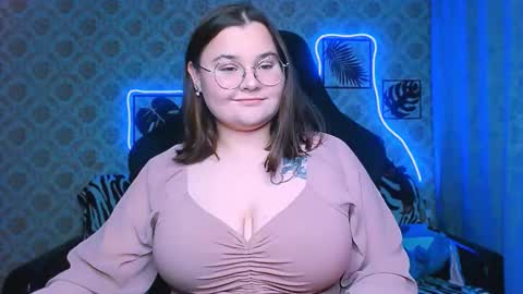 Snapshot of dreamforyoue2 chatting on October 14, 2025, 7:36 pm dreamforyoue2 online show from October 14, 2025, 7:36 pm