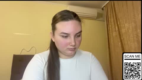 Snapshot of dreamyblushfairy chatting on November 24, 2025, 7:24 pm Mila online show from November 24, 2025, 7:24 pm