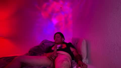Snapshot of drewthesamoan chatting on September 24, 2025, 8:28 am Drewthesamoan online show from September 24, 2025, 8:28 am
