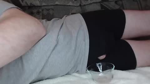 drippyjt online show from November 17, 2025, 3:12 am