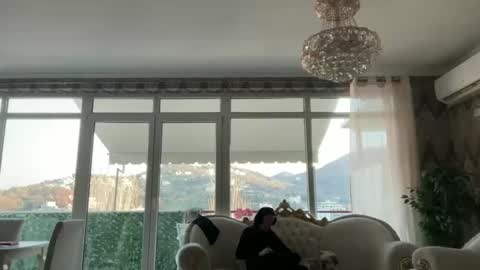 Dr. Resa online show from February 21, 2025, 3:21 pm